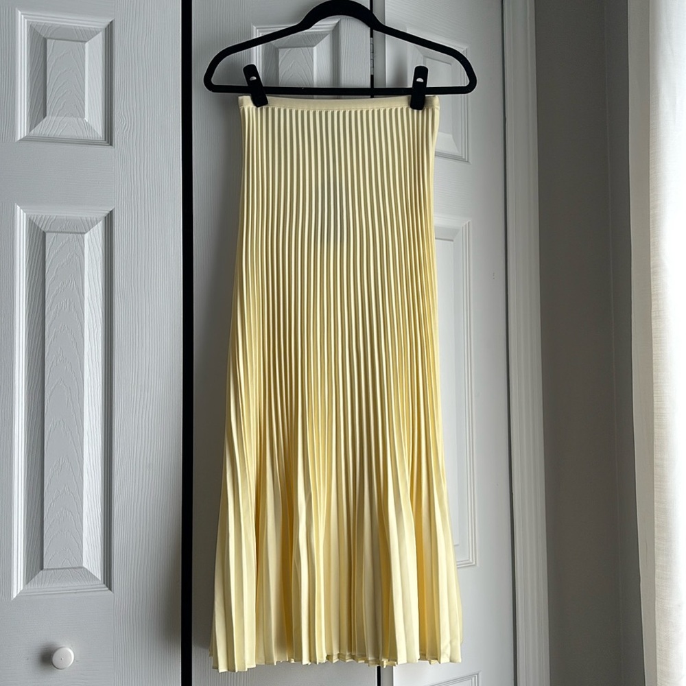 Meshki skirt